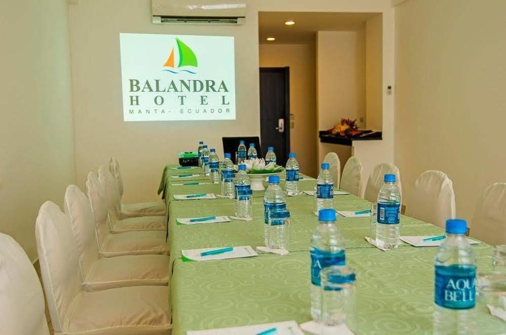 Hotel Balandra Manta Buitenkant foto